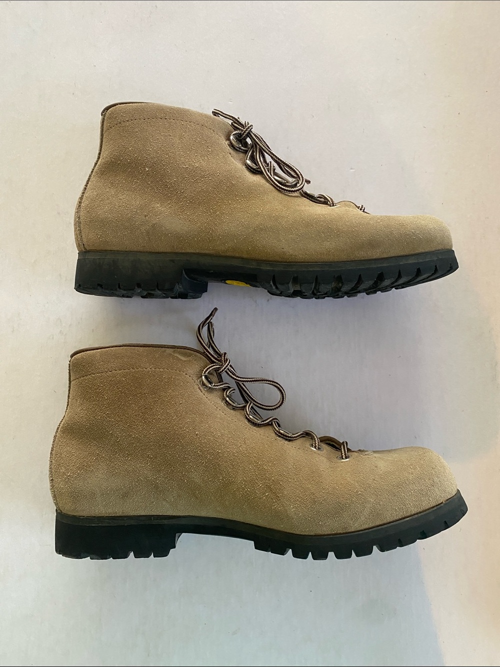 Vintage Fabiano The Alps Women’s Size 7 Suede Hiking Boots Italy